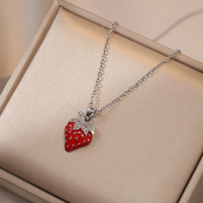 Strawberry | Necklace