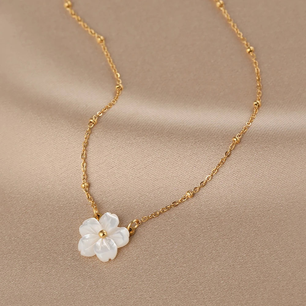 Serene Blossom | Neckless - Suprisma