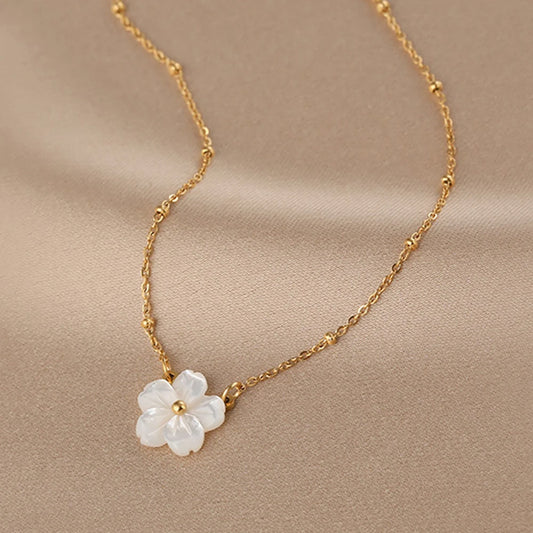Serene Blossom | Neckless - Suprisma
