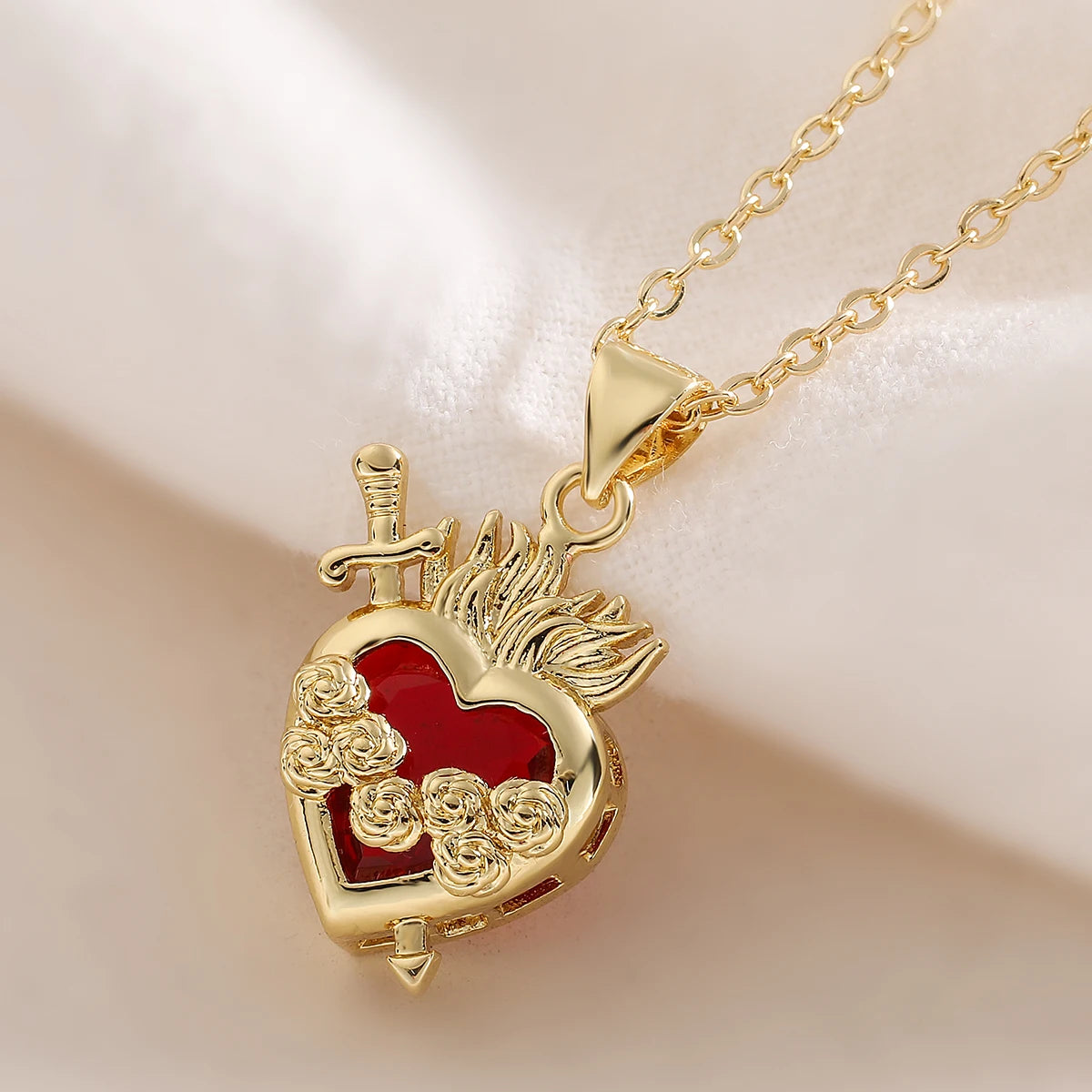 Holy Éclat  | Necklaces